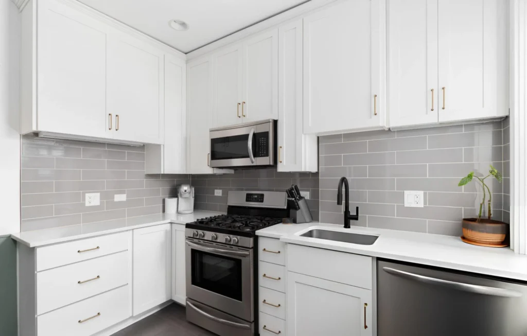 Kitchen remodeling12