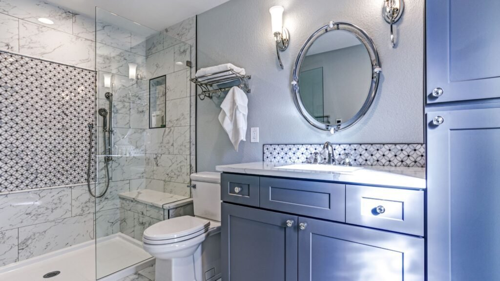 Why More Bellevue Homeowners Are Ditching the Tub for a Shower
