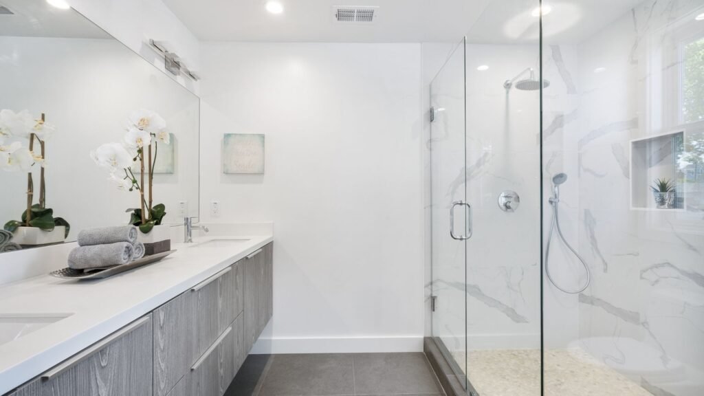 The Average ROI of Bathroom Remodeling Projects in 2025
